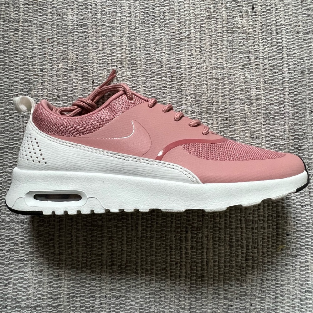 Pink Women’s Nike Air Max Thea